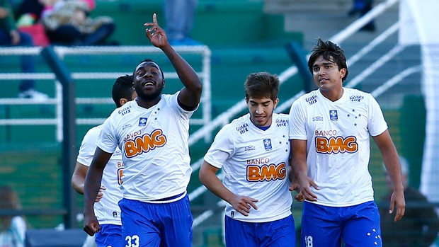 Manoel marcou o segundo gol do time mineiro. Foto: _Mauro Horita / Globoesporte